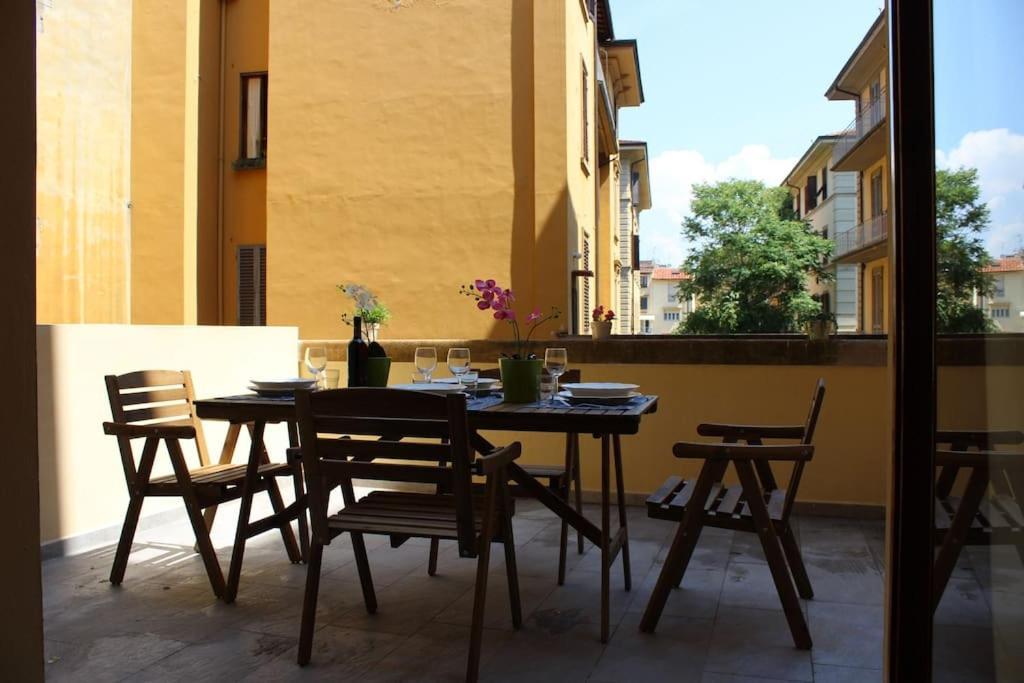 Art Apartment Stazione B Florenz Exterior foto